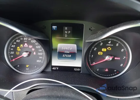 2018 Mercedes-Benz Glc 300 z USA, uszkodzony, nr VIN WDC0G4JB8JV089317